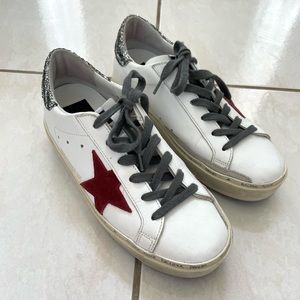 Golden Goose Hi Star Low Top Sneakers
